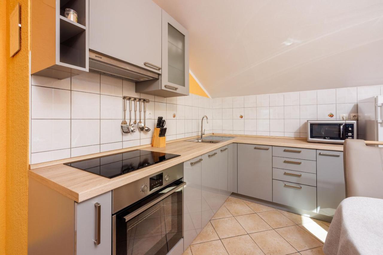 Apartment Davor Dramalj Esterno foto