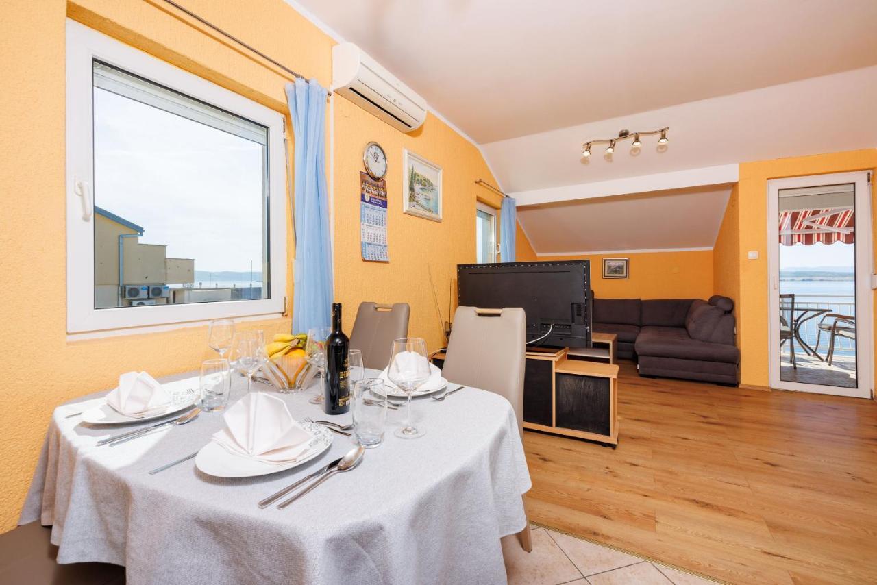 Apartment Davor Dramalj Esterno foto